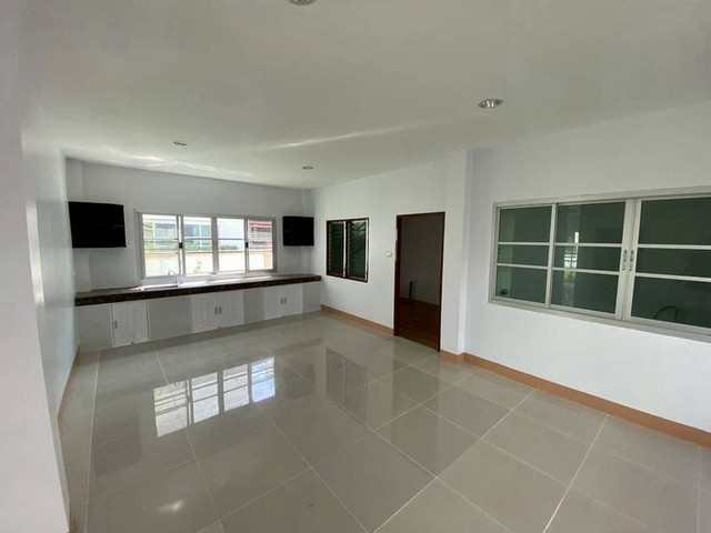 ประกาศฟรี! ซื้อ-ขาย-เช่า คอนโด บ้าน ทาวน์โฮม ที่ดิน และพื้นที่เชิงพาณิชย์ทั่วประเทศไทย ทุกทำเล ทุกงบประมาณ ไม่มีค่าใช้จ่าย ลงง่าย ขายไว เข้าถึงผู้ซื้อโดยตรง 5 301711pic4.jpg