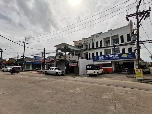 ประกาศฟรี! ซื้อ-ขาย-เช่า คอนโด บ้าน ทาวน์โฮม ที่ดิน และพื้นที่เชิงพาณิชย์ทั่วประเทศไทย ทุกทำเล ทุกงบประมาณ ไม่มีค่าใช้จ่าย ลงง่าย ขายไว เข้าถึงผู้ซื้อโดยตรง 4 260765pic3.jpg