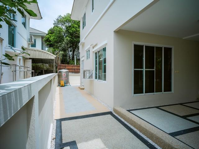 ประกาศฟรี! ซื้อ-ขาย-เช่า คอนโด บ้าน ทาวน์โฮม ที่ดิน และพื้นที่เชิงพาณิชย์ทั่วประเทศไทย ทุกทำเล ทุกงบประมาณ ไม่มีค่าใช้จ่าย ลงง่าย ขายไว เข้าถึงผู้ซื้อโดยตรง 5 520542pic4.jpg