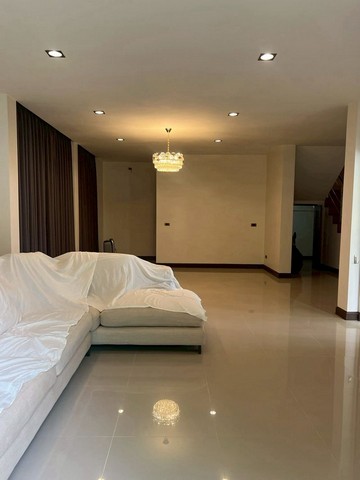 ประกาศฟรี! ซื้อ-ขาย-เช่า คอนโด บ้าน ทาวน์โฮม ที่ดิน และพื้นที่เชิงพาณิชย์ทั่วประเทศไทย ทุกทำเล ทุกงบประมาณ ไม่มีค่าใช้จ่าย ลงง่าย ขายไว เข้าถึงผู้ซื้อโดยตรง 3 260894pic2.jpg