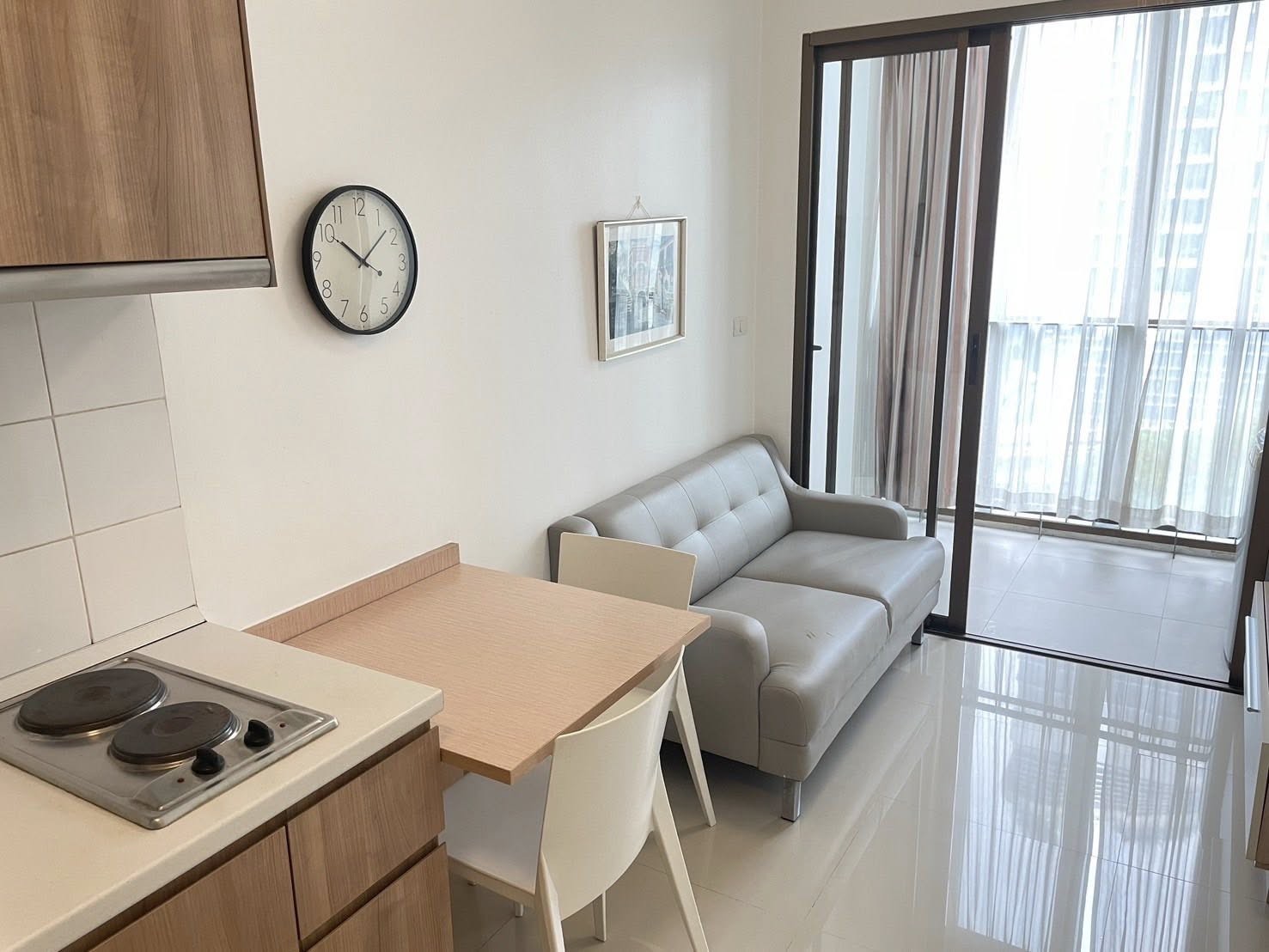 ประกาศฟรี! ซื้อ-ขาย-เช่า คอนโด บ้าน ทาวน์โฮม ที่ดิน และพื้นที่เชิงพาณิชย์ทั่วประเทศไทย ทุกทำเล ทุกงบประมาณ ไม่มีค่าใช้จ่าย ลงง่าย ขายไว เข้าถึงผู้ซื้อโดยตรง 5 520541pic4.jpg