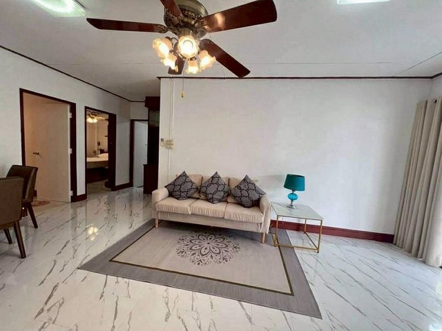 ประกาศฟรี! ซื้อ-ขาย-เช่า คอนโด บ้าน ทาวน์โฮม ที่ดิน และพื้นที่เชิงพาณิชย์ทั่วประเทศไทย ทุกทำเล ทุกงบประมาณ ไม่มีค่าใช้จ่าย ลงง่าย ขายไว เข้าถึงผู้ซื้อโดยตรง 3 260878pic2.jpg