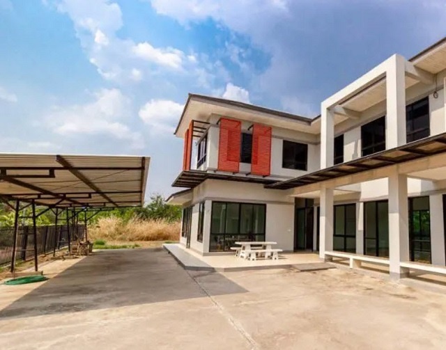 ประกาศฟรี! ซื้อ-ขาย-เช่า คอนโด บ้าน ทาวน์โฮม ที่ดิน และพื้นที่เชิงพาณิชย์ทั่วประเทศไทย ทุกทำเล ทุกงบประมาณ ไม่มีค่าใช้จ่าย ลงง่าย ขายไว เข้าถึงผู้ซื้อโดยตรง 2 318315pic1.jpg