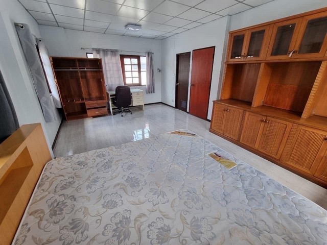 ประกาศฟรี! ซื้อ-ขาย-เช่า คอนโด บ้าน ทาวน์โฮม ที่ดิน และพื้นที่เชิงพาณิชย์ทั่วประเทศไทย ทุกทำเล ทุกงบประมาณ ไม่มีค่าใช้จ่าย ลงง่าย ขายไว เข้าถึงผู้ซื้อโดยตรง 4 520593pic3.jpg