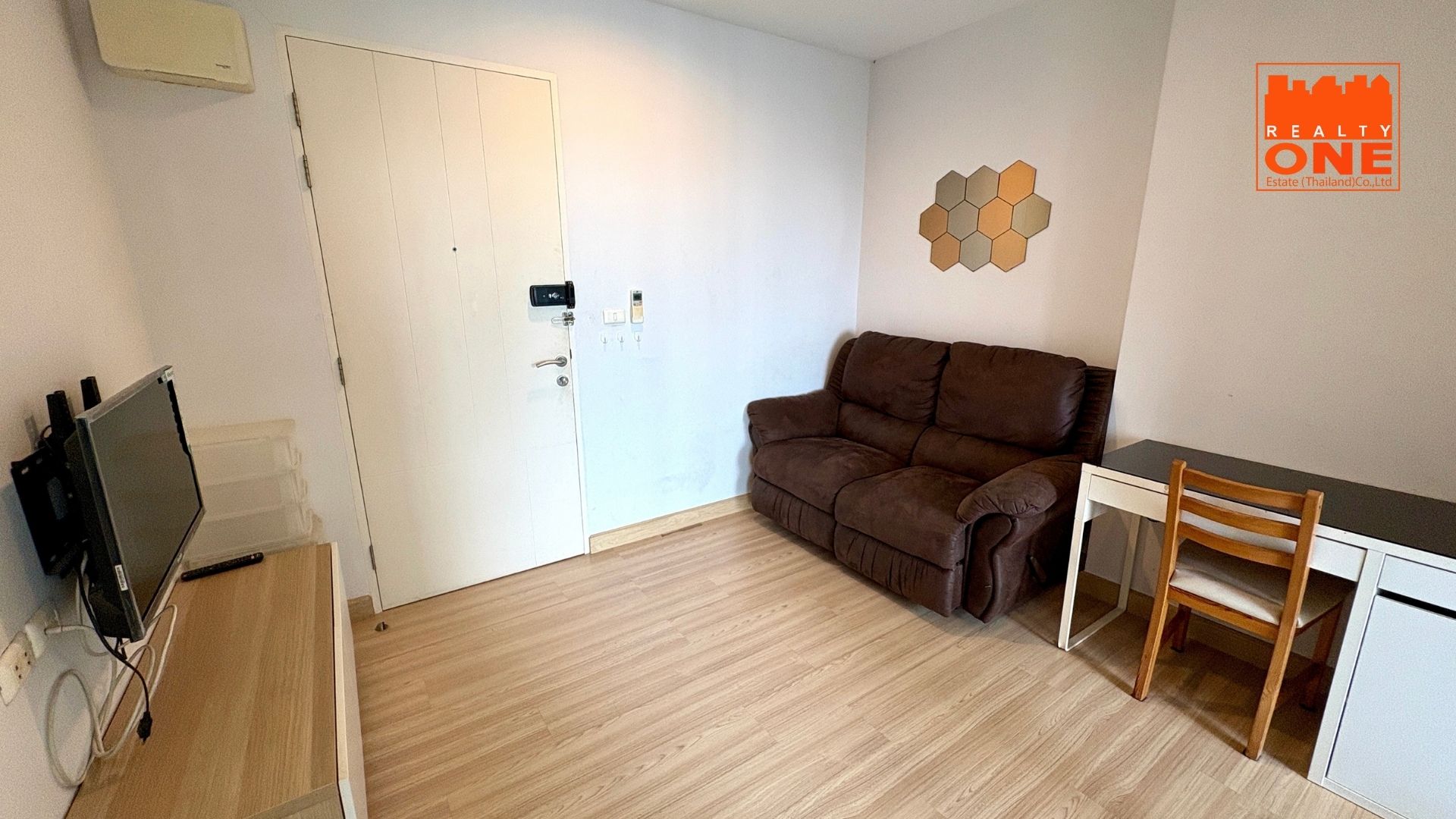 ประกาศฟรี! ซื้อ-ขาย-เช่า คอนโด บ้าน ทาวน์โฮม ที่ดิน และพื้นที่เชิงพาณิชย์ทั่วประเทศไทย ทุกทำเล ทุกงบประมาณ ไม่มีค่าใช้จ่าย ลงง่าย ขายไว เข้าถึงผู้ซื้อโดยตรง 5 520595pic4.jpg