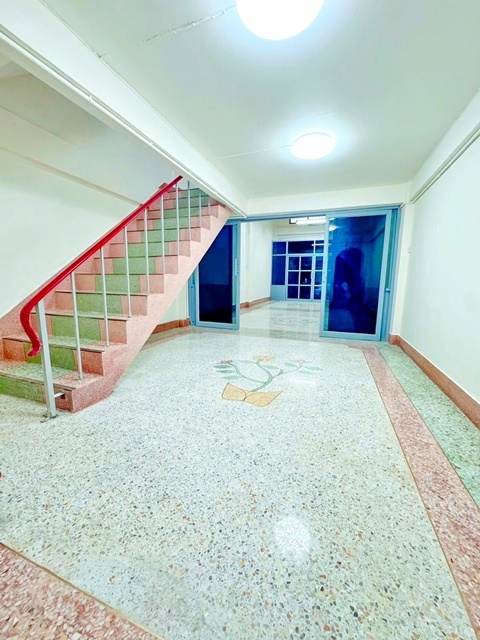 ประกาศฟรี! ซื้อ-ขาย-เช่า คอนโด บ้าน ทาวน์โฮม ที่ดิน และพื้นที่เชิงพาณิชย์ทั่วประเทศไทย ทุกทำเล ทุกงบประมาณ ไม่มีค่าใช้จ่าย ลงง่าย ขายไว เข้าถึงผู้ซื้อโดยตรง 5 260925pic4.jpg