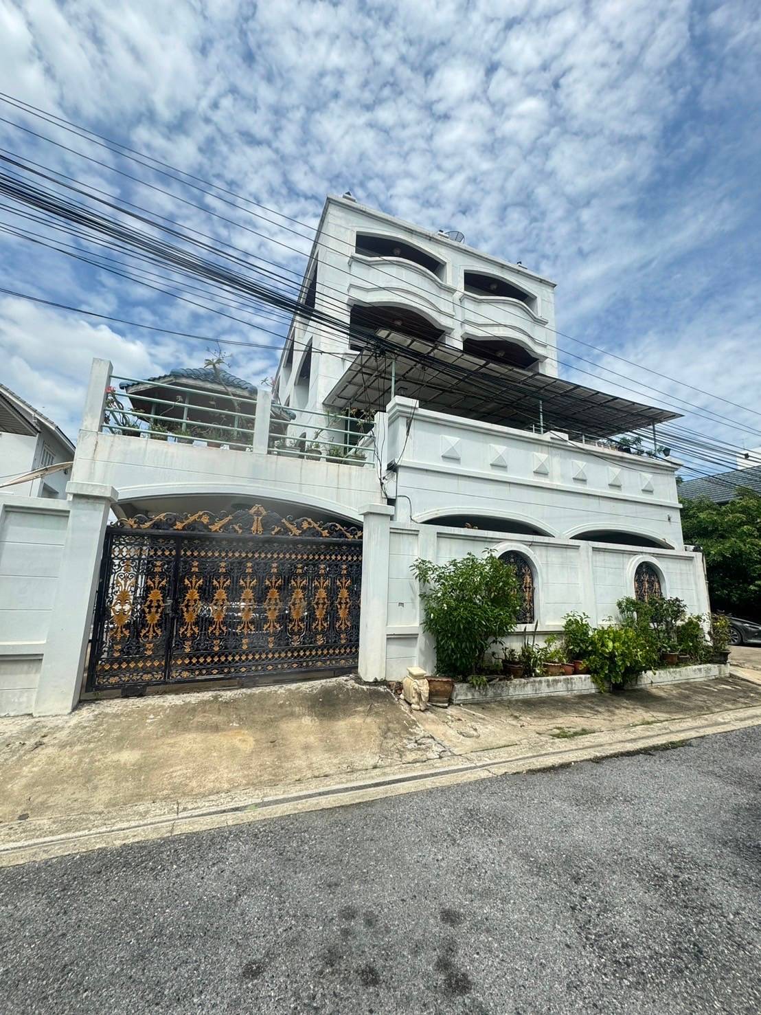 ประกาศฟรี! ซื้อ-ขาย-เช่า คอนโด บ้าน ทาวน์โฮม ที่ดิน และพื้นที่เชิงพาณิชย์ทั่วประเทศไทย ทุกทำเล ทุกงบประมาณ ไม่มีค่าใช้จ่าย ลงง่าย ขายไว เข้าถึงผู้ซื้อโดยตรง 2 318331pic1.jpg