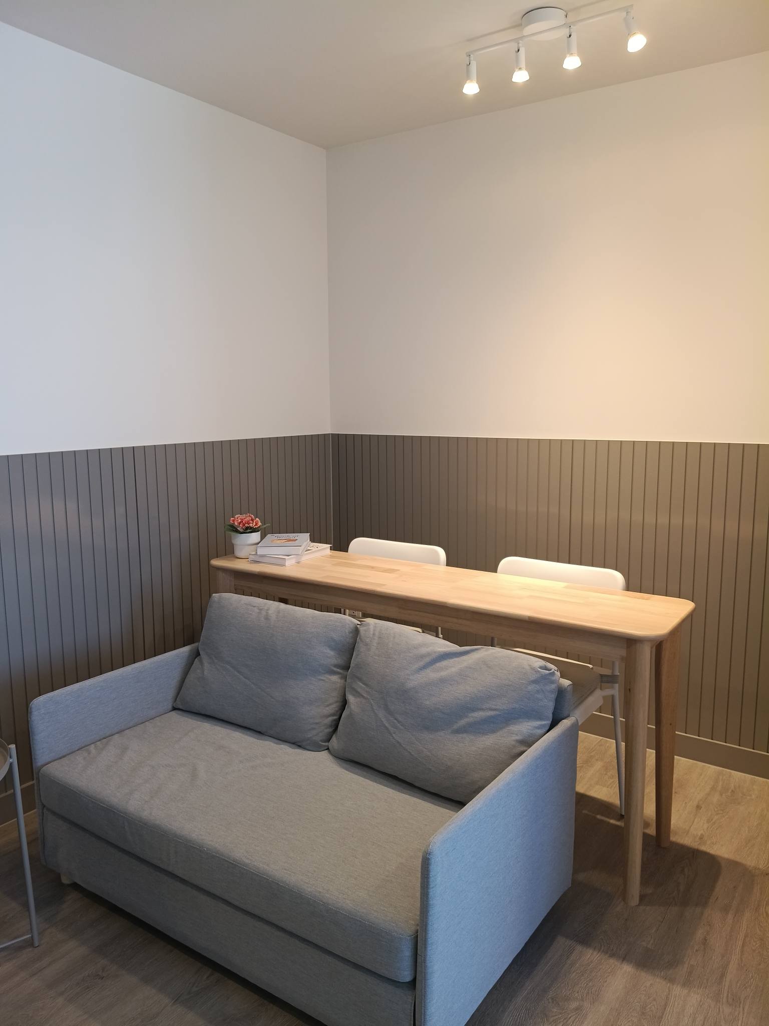 ประกาศฟรี! ซื้อ-ขาย-เช่า คอนโด บ้าน ทาวน์โฮม ที่ดิน และพื้นที่เชิงพาณิชย์ทั่วประเทศไทย ทุกทำเล ทุกงบประมาณ ไม่มีค่าใช้จ่าย ลงง่าย ขายไว เข้าถึงผู้ซื้อโดยตรง 2 520553pic1.jpg