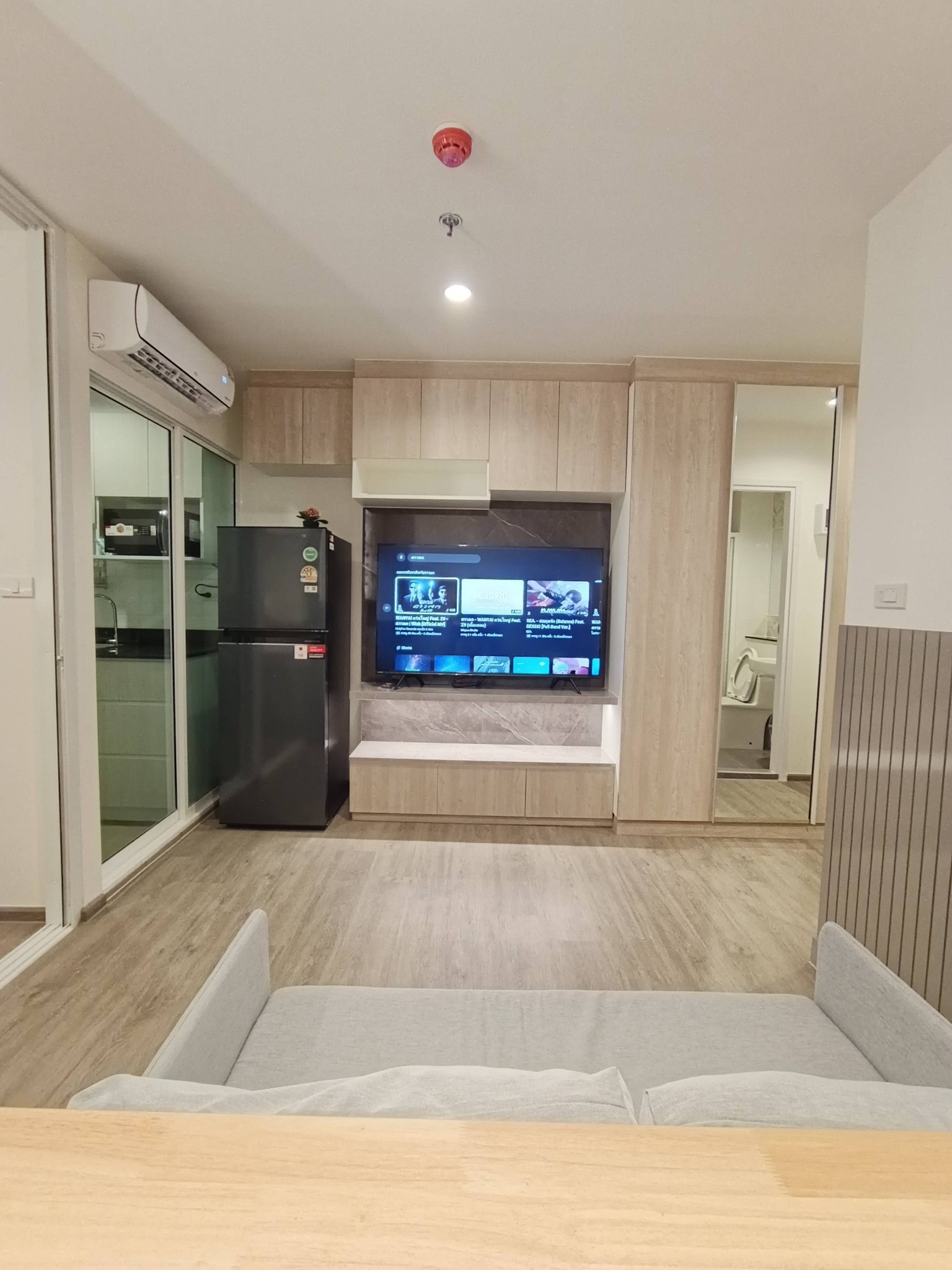 ประกาศฟรี! ซื้อ-ขาย-เช่า คอนโด บ้าน ทาวน์โฮม ที่ดิน และพื้นที่เชิงพาณิชย์ทั่วประเทศไทย ทุกทำเล ทุกงบประมาณ ไม่มีค่าใช้จ่าย ลงง่าย ขายไว เข้าถึงผู้ซื้อโดยตรง 3 520553pic2.jpg