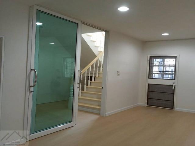 ประกาศฟรี! ซื้อ-ขาย-เช่า คอนโด บ้าน ทาวน์โฮม ที่ดิน และพื้นที่เชิงพาณิชย์ทั่วประเทศไทย ทุกทำเล ทุกงบประมาณ ไม่มีค่าใช้จ่าย ลงง่าย ขายไว เข้าถึงผู้ซื้อโดยตรง 4 520412pic3.jpg