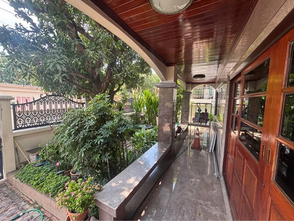 ประกาศฟรี! ซื้อ-ขาย-เช่า คอนโด บ้าน ทาวน์โฮม ที่ดิน และพื้นที่เชิงพาณิชย์ทั่วประเทศไทย ทุกทำเล ทุกงบประมาณ ไม่มีค่าใช้จ่าย ลงง่าย ขายไว เข้าถึงผู้ซื้อโดยตรง 3 520374pic2.jpg