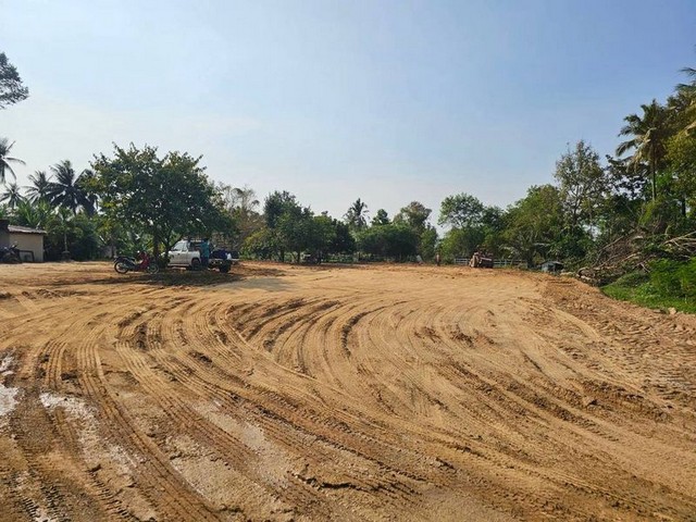 ประกาศฟรี! ซื้อ-ขาย-เช่า คอนโด บ้าน ทาวน์โฮม ที่ดิน และพื้นที่เชิงพาณิชย์ทั่วประเทศไทย ทุกทำเล ทุกงบประมาณ ไม่มีค่าใช้จ่าย ลงง่าย ขายไว เข้าถึงผู้ซื้อโดยตรง 4 301843pic3.jpg