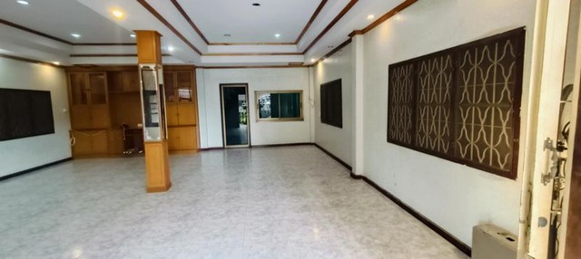 ประกาศฟรี! ซื้อ-ขาย-เช่า คอนโด บ้าน ทาวน์โฮม ที่ดิน และพื้นที่เชิงพาณิชย์ทั่วประเทศไทย ทุกทำเล ทุกงบประมาณ ไม่มีค่าใช้จ่าย ลงง่าย ขายไว เข้าถึงผู้ซื้อโดยตรง 4 301833pic3.jpg