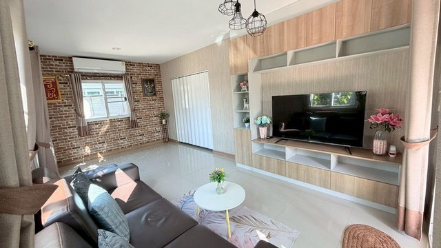 ประกาศฟรี! ซื้อ-ขาย-เช่า คอนโด บ้าน ทาวน์โฮม ที่ดิน และพื้นที่เชิงพาณิชย์ทั่วประเทศไทย ทุกทำเล ทุกงบประมาณ ไม่มีค่าใช้จ่าย ลงง่าย ขายไว เข้าถึงผู้ซื้อโดยตรง 5 260979pic4.jpg