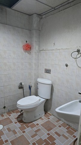 ประกาศฟรี! ซื้อ-ขาย-เช่า คอนโด บ้าน ทาวน์โฮม ที่ดิน และพื้นที่เชิงพาณิชย์ทั่วประเทศไทย ทุกทำเล ทุกงบประมาณ ไม่มีค่าใช้จ่าย ลงง่าย ขายไว เข้าถึงผู้ซื้อโดยตรง 5 313420pic4.jpg