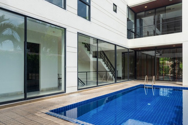 ประกาศฟรี! ซื้อ-ขาย-เช่า คอนโด บ้าน ทาวน์โฮม ที่ดิน และพื้นที่เชิงพาณิชย์ทั่วประเทศไทย ทุกทำเล ทุกงบประมาณ ไม่มีค่าใช้จ่าย ลงง่าย ขายไว เข้าถึงผู้ซื้อโดยตรง 4 518029pic3.jpg