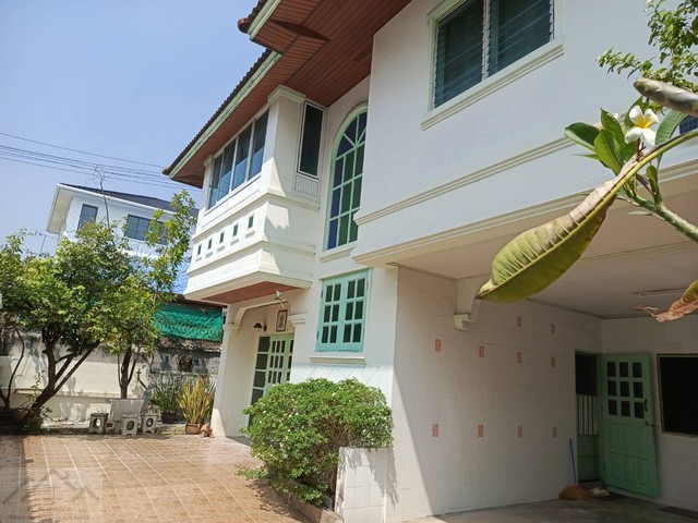 ประกาศฟรี! ซื้อ-ขาย-เช่า คอนโด บ้าน ทาวน์โฮม ที่ดิน และพื้นที่เชิงพาณิชย์ทั่วประเทศไทย ทุกทำเล ทุกงบประมาณ ไม่มีค่าใช้จ่าย ลงง่าย ขายไว เข้าถึงผู้ซื้อโดยตรง 3 520682pic2.jpg