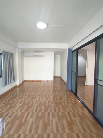 ประกาศฟรี! ซื้อ-ขาย-เช่า คอนโด บ้าน ทาวน์โฮม ที่ดิน และพื้นที่เชิงพาณิชย์ทั่วประเทศไทย ทุกทำเล ทุกงบประมาณ ไม่มีค่าใช้จ่าย ลงง่าย ขายไว เข้าถึงผู้ซื้อโดยตรง 3 518019pic2.jpg