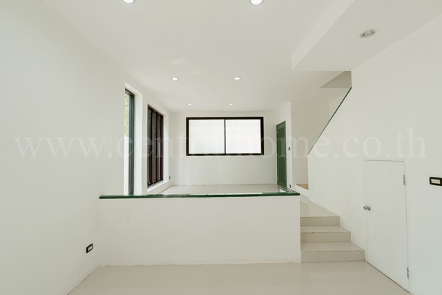 ประกาศฟรี! ซื้อ-ขาย-เช่า คอนโด บ้าน ทาวน์โฮม ที่ดิน และพื้นที่เชิงพาณิชย์ทั่วประเทศไทย ทุกทำเล ทุกงบประมาณ ไม่มีค่าใช้จ่าย ลงง่าย ขายไว เข้าถึงผู้ซื้อโดยตรง 5 199775pic4.jpg