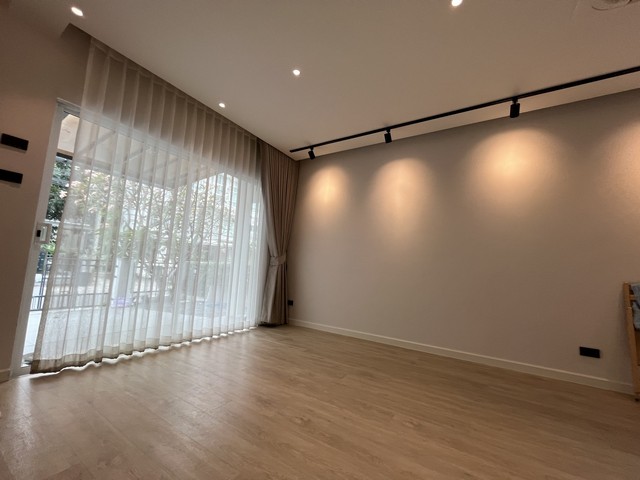 ประกาศฟรี! ซื้อ-ขาย-เช่า คอนโด บ้าน ทาวน์โฮม ที่ดิน และพื้นที่เชิงพาณิชย์ทั่วประเทศไทย ทุกทำเล ทุกงบประมาณ ไม่มีค่าใช้จ่าย ลงง่าย ขายไว เข้าถึงผู้ซื้อโดยตรง 3 518017pic2.jpg