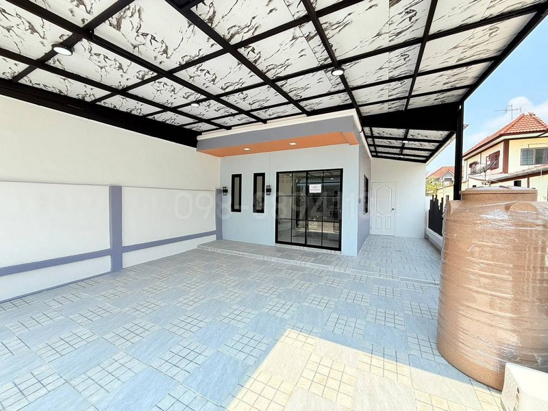 ประกาศฟรี! ซื้อ-ขาย-เช่า คอนโด บ้าน ทาวน์โฮม ที่ดิน และพื้นที่เชิงพาณิชย์ทั่วประเทศไทย ทุกทำเล ทุกงบประมาณ ไม่มีค่าใช้จ่าย ลงง่าย ขายไว เข้าถึงผู้ซื้อโดยตรง 3 318411pic2.jpg