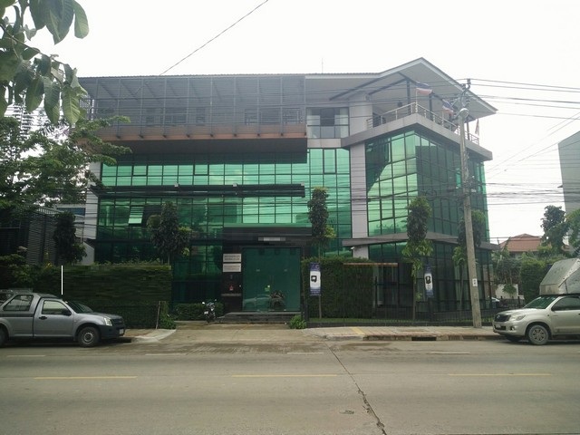 ประกาศฟรี! ซื้อ-ขาย-เช่า คอนโด บ้าน ทาวน์โฮม ที่ดิน และพื้นที่เชิงพาณิชย์ทั่วประเทศไทย ทุกทำเล ทุกงบประมาณ ไม่มีค่าใช้จ่าย ลงง่าย ขายไว เข้าถึงผู้ซื้อโดยตรง 2 520065pic1.jpg