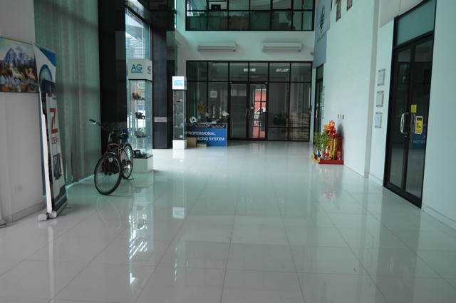 ประกาศฟรี! ซื้อ-ขาย-เช่า คอนโด บ้าน ทาวน์โฮม ที่ดิน และพื้นที่เชิงพาณิชย์ทั่วประเทศไทย ทุกทำเล ทุกงบประมาณ ไม่มีค่าใช้จ่าย ลงง่าย ขายไว เข้าถึงผู้ซื้อโดยตรง 3 520065pic2.jpg