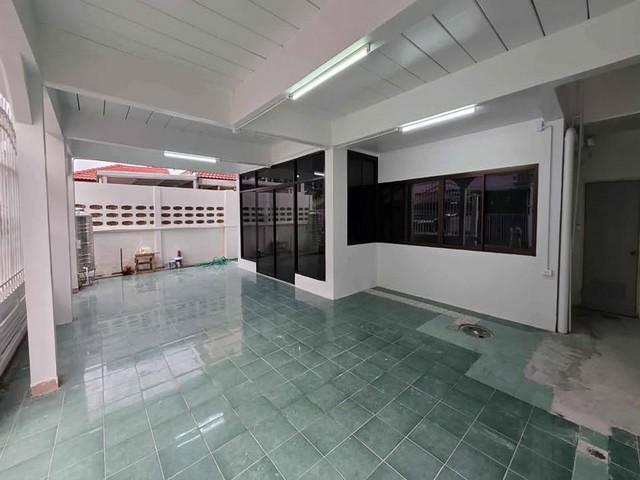 ประกาศฟรี! ซื้อ-ขาย-เช่า คอนโด บ้าน ทาวน์โฮม ที่ดิน และพื้นที่เชิงพาณิชย์ทั่วประเทศไทย ทุกทำเล ทุกงบประมาณ ไม่มีค่าใช้จ่าย ลงง่าย ขายไว เข้าถึงผู้ซื้อโดยตรง 2 518658pic1.jpg