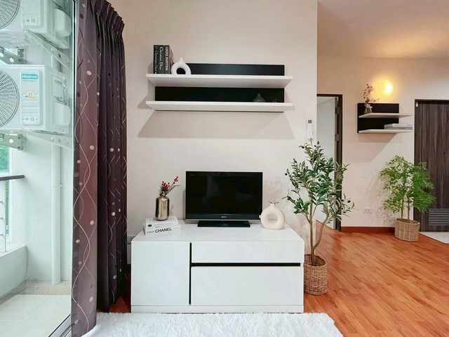 ประกาศฟรี! ซื้อ-ขาย-เช่า คอนโด บ้าน ทาวน์โฮม ที่ดิน และพื้นที่เชิงพาณิชย์ทั่วประเทศไทย ทุกทำเล ทุกงบประมาณ ไม่มีค่าใช้จ่าย ลงง่าย ขายไว เข้าถึงผู้ซื้อโดยตรง 5 261102pic4.jpg