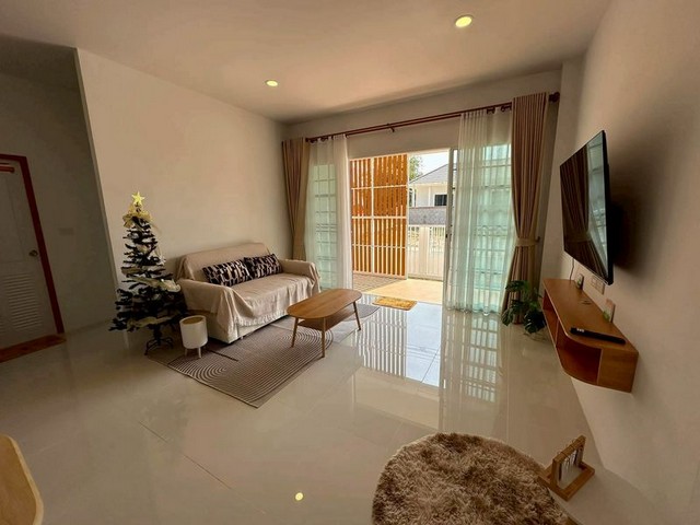 ประกาศฟรี! ซื้อ-ขาย-เช่า คอนโด บ้าน ทาวน์โฮม ที่ดิน และพื้นที่เชิงพาณิชย์ทั่วประเทศไทย ทุกทำเล ทุกงบประมาณ ไม่มีค่าใช้จ่าย ลงง่าย ขายไว เข้าถึงผู้ซื้อโดยตรง 4 261093pic3.jpg