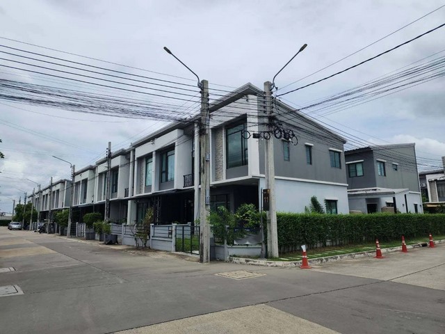 ประกาศฟรี! ซื้อ-ขาย-เช่า คอนโด บ้าน ทาวน์โฮม ที่ดิน และพื้นที่เชิงพาณิชย์ทั่วประเทศไทย ทุกทำเล ทุกงบประมาณ ไม่มีค่าใช้จ่าย ลงง่าย ขายไว เข้าถึงผู้ซื้อโดยตรง 2 259878pic1.jpg