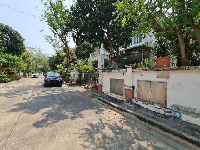 ประกาศฟรี! ซื้อ-ขาย-เช่า คอนโด บ้าน ทาวน์โฮม ที่ดิน และพื้นที่เชิงพาณิชย์ทั่วประเทศไทย ทุกทำเล ทุกงบประมาณ ไม่มีค่าใช้จ่าย ลงง่าย ขายไว เข้าถึงผู้ซื้อโดยตรง 3 259869pic2.jpg