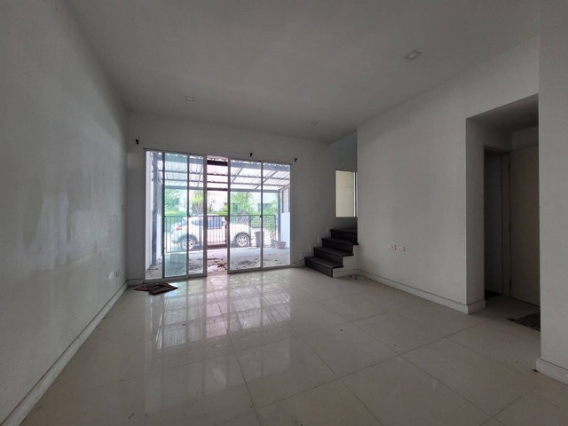 ประกาศฟรี! ซื้อ-ขาย-เช่า คอนโด บ้าน ทาวน์โฮม ที่ดิน และพื้นที่เชิงพาณิชย์ทั่วประเทศไทย ทุกทำเล ทุกงบประมาณ ไม่มีค่าใช้จ่าย ลงง่าย ขายไว เข้าถึงผู้ซื้อโดยตรง 5 259865pic4.jpg