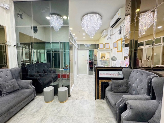 ประกาศฟรี! ซื้อ-ขาย-เช่า คอนโด บ้าน ทาวน์โฮม ที่ดิน และพื้นที่เชิงพาณิชย์ทั่วประเทศไทย ทุกทำเล ทุกงบประมาณ ไม่มีค่าใช้จ่าย ลงง่าย ขายไว เข้าถึงผู้ซื้อโดยตรง 3 274084pic2.jpg