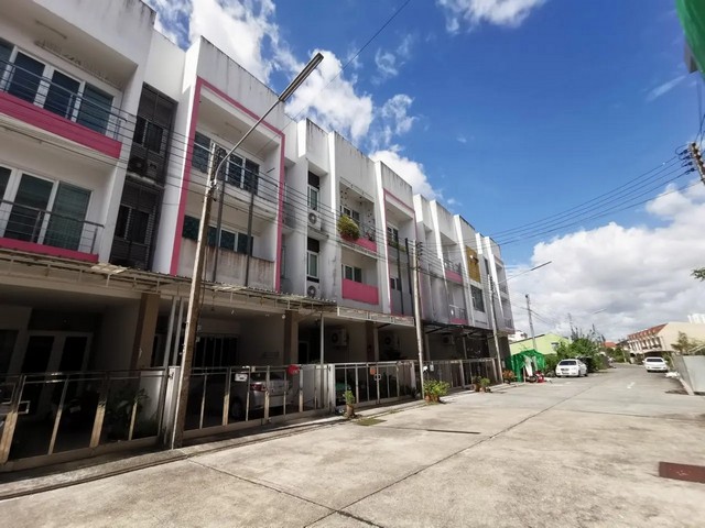 ประกาศฟรี! ซื้อ-ขาย-เช่า คอนโด บ้าน ทาวน์โฮม ที่ดิน และพื้นที่เชิงพาณิชย์ทั่วประเทศไทย ทุกทำเล ทุกงบประมาณ ไม่มีค่าใช้จ่าย ลงง่าย ขายไว เข้าถึงผู้ซื้อโดยตรง 3 261066pic2.jpg