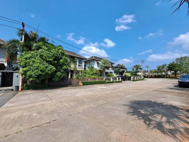 ประกาศฟรี! ซื้อ-ขาย-เช่า คอนโด บ้าน ทาวน์โฮม ที่ดิน และพื้นที่เชิงพาณิชย์ทั่วประเทศไทย ทุกทำเล ทุกงบประมาณ ไม่มีค่าใช้จ่าย ลงง่าย ขายไว เข้าถึงผู้ซื้อโดยตรง 3 261060pic2.jpg