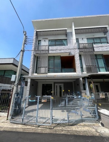 ประกาศฟรี! ซื้อ-ขาย-เช่า คอนโด บ้าน ทาวน์โฮม ที่ดิน และพื้นที่เชิงพาณิชย์ทั่วประเทศไทย ทุกทำเล ทุกงบประมาณ ไม่มีค่าใช้จ่าย ลงง่าย ขายไว เข้าถึงผู้ซื้อโดยตรง 2 260981pic1.jpg