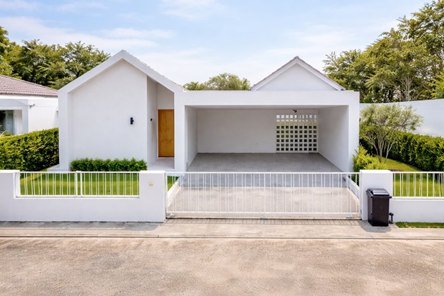 ประกาศฟรี! ซื้อ-ขาย-เช่า คอนโด บ้าน ทาวน์โฮม ที่ดิน และพื้นที่เชิงพาณิชย์ทั่วประเทศไทย ทุกทำเล ทุกงบประมาณ ไม่มีค่าใช้จ่าย ลงง่าย ขายไว เข้าถึงผู้ซื้อโดยตรง 2 261127pic1.jpg