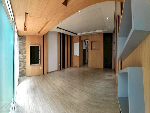 ประกาศฟรี! ซื้อ-ขาย-เช่า คอนโด บ้าน ทาวน์โฮม ที่ดิน และพื้นที่เชิงพาณิชย์ทั่วประเทศไทย ทุกทำเล ทุกงบประมาณ ไม่มีค่าใช้จ่าย ลงง่าย ขายไว เข้าถึงผู้ซื้อโดยตรง 3 520868pic2.jpg