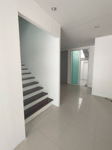 ประกาศฟรี! ซื้อ-ขาย-เช่า คอนโด บ้าน ทาวน์โฮม ที่ดิน และพื้นที่เชิงพาณิชย์ทั่วประเทศไทย ทุกทำเล ทุกงบประมาณ ไม่มีค่าใช้จ่าย ลงง่าย ขายไว เข้าถึงผู้ซื้อโดยตรง 3 518068pic2.jpg