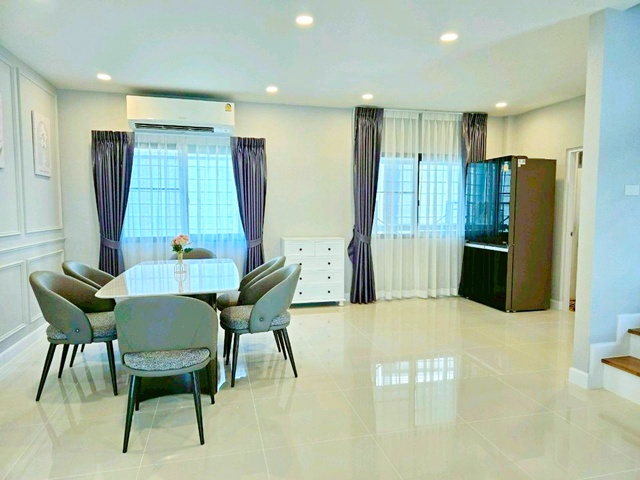 ประกาศฟรี! ซื้อ-ขาย-เช่า คอนโด บ้าน ทาวน์โฮม ที่ดิน และพื้นที่เชิงพาณิชย์ทั่วประเทศไทย ทุกทำเล ทุกงบประมาณ ไม่มีค่าใช้จ่าย ลงง่าย ขายไว เข้าถึงผู้ซื้อโดยตรง 4 318427pic3.jpg