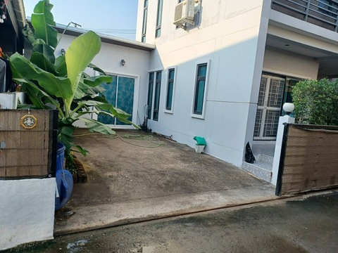 ประกาศฟรี! ซื้อ-ขาย-เช่า คอนโด บ้าน ทาวน์โฮม ที่ดิน และพื้นที่เชิงพาณิชย์ทั่วประเทศไทย ทุกทำเล ทุกงบประมาณ ไม่มีค่าใช้จ่าย ลงง่าย ขายไว เข้าถึงผู้ซื้อโดยตรง 3 294542pic2.jpg