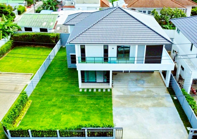 ประกาศฟรี! ซื้อ-ขาย-เช่า คอนโด บ้าน ทาวน์โฮม ที่ดิน และพื้นที่เชิงพาณิชย์ทั่วประเทศไทย ทุกทำเล ทุกงบประมาณ ไม่มีค่าใช้จ่าย ลงง่าย ขายไว เข้าถึงผู้ซื้อโดยตรง 2 261126pic1.jpg