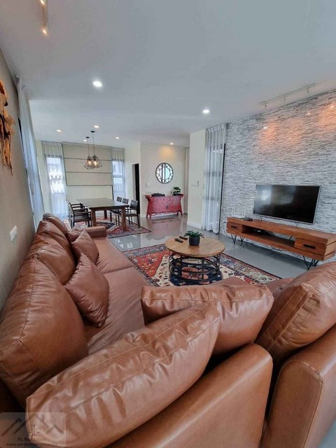 ประกาศฟรี! ซื้อ-ขาย-เช่า คอนโด บ้าน ทาวน์โฮม ที่ดิน และพื้นที่เชิงพาณิชย์ทั่วประเทศไทย ทุกทำเล ทุกงบประมาณ ไม่มีค่าใช้จ่าย ลงง่าย ขายไว เข้าถึงผู้ซื้อโดยตรง 5 520942pic4.jpg