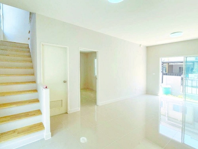 ประกาศฟรี! ซื้อ-ขาย-เช่า คอนโด บ้าน ทาวน์โฮม ที่ดิน และพื้นที่เชิงพาณิชย์ทั่วประเทศไทย ทุกทำเล ทุกงบประมาณ ไม่มีค่าใช้จ่าย ลงง่าย ขายไว เข้าถึงผู้ซื้อโดยตรง 3 261188pic2.jpg