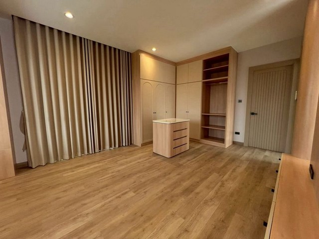 ประกาศฟรี! ซื้อ-ขาย-เช่า คอนโด บ้าน ทาวน์โฮม ที่ดิน และพื้นที่เชิงพาณิชย์ทั่วประเทศไทย ทุกทำเล ทุกงบประมาณ ไม่มีค่าใช้จ่าย ลงง่าย ขายไว เข้าถึงผู้ซื้อโดยตรง 5 261248pic4.jpg