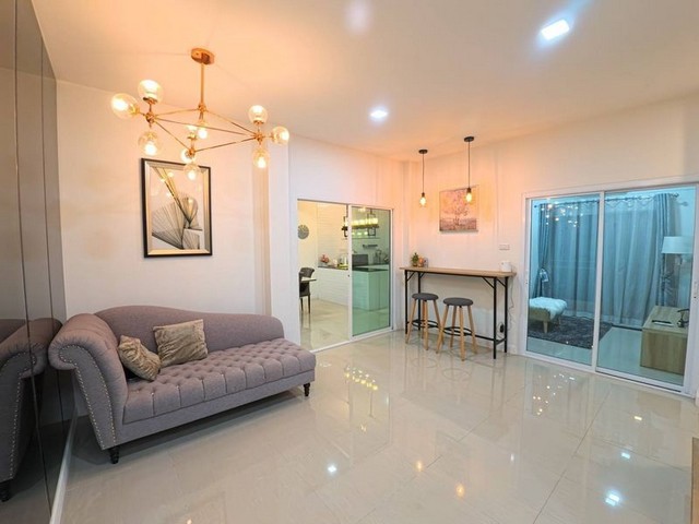 ประกาศฟรี! ซื้อ-ขาย-เช่า คอนโด บ้าน ทาวน์โฮม ที่ดิน และพื้นที่เชิงพาณิชย์ทั่วประเทศไทย ทุกทำเล ทุกงบประมาณ ไม่มีค่าใช้จ่าย ลงง่าย ขายไว เข้าถึงผู้ซื้อโดยตรง 4 261246pic3.jpg