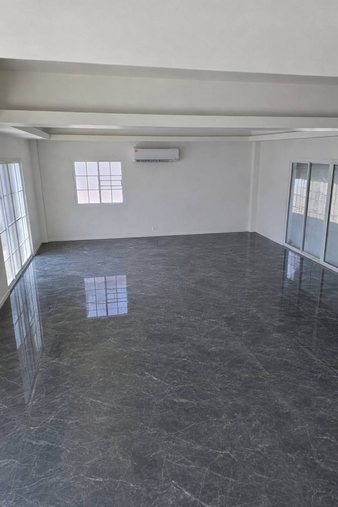 ประกาศฟรี! ซื้อ-ขาย-เช่า คอนโด บ้าน ทาวน์โฮม ที่ดิน และพื้นที่เชิงพาณิชย์ทั่วประเทศไทย ทุกทำเล ทุกงบประมาณ ไม่มีค่าใช้จ่าย ลงง่าย ขายไว เข้าถึงผู้ซื้อโดยตรง 5 294527pic4.jpg