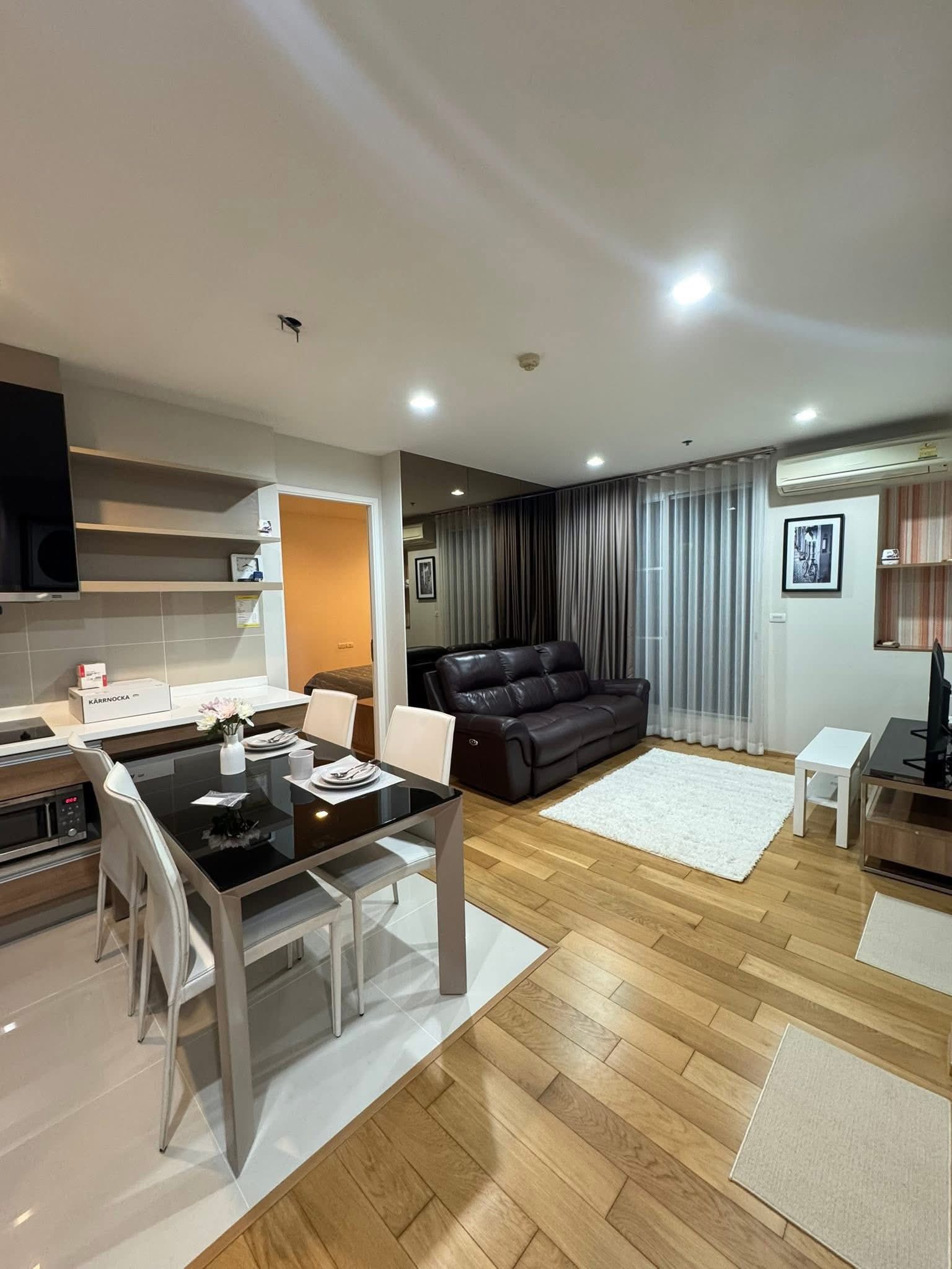 ประกาศฟรี! ซื้อ-ขาย-เช่า คอนโด บ้าน ทาวน์โฮม ที่ดิน และพื้นที่เชิงพาณิชย์ทั่วประเทศไทย ทุกทำเล ทุกงบประมาณ ไม่มีค่าใช้จ่าย ลงง่าย ขายไว เข้าถึงผู้ซื้อโดยตรง 4 520944pic3.jpg