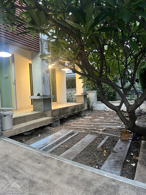 ประกาศฟรี! ซื้อ-ขาย-เช่า คอนโด บ้าน ทาวน์โฮม ที่ดิน และพื้นที่เชิงพาณิชย์ทั่วประเทศไทย ทุกทำเล ทุกงบประมาณ ไม่มีค่าใช้จ่าย ลงง่าย ขายไว เข้าถึงผู้ซื้อโดยตรง 4 520984pic3.jpg